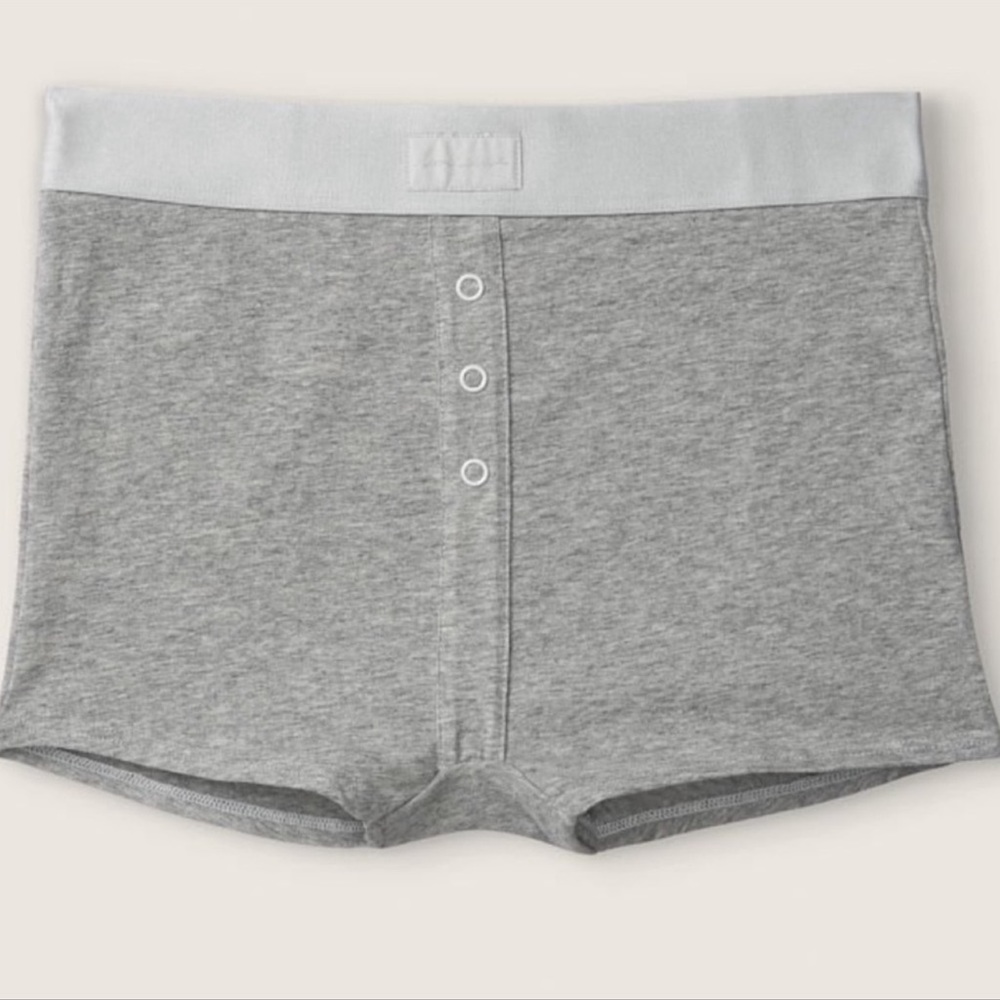 NWT VS PINK BOYSHORTS